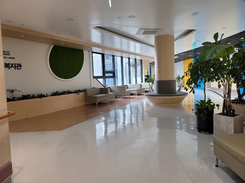 논현동 카페거리 - 강남구 논현동 세련된 카페 (관련이미지)