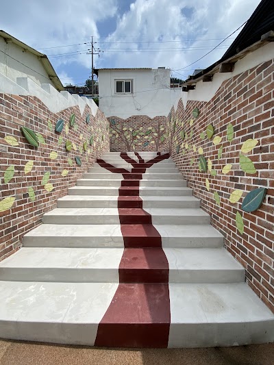 닥밭골 벽화마을